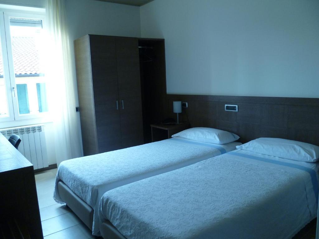 Albergo Sole Mariano Comense Pokoj fotografie