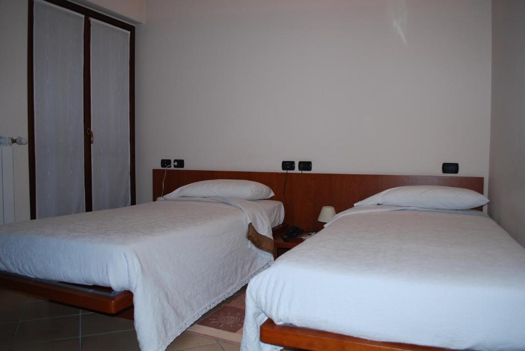 Albergo Sole Mariano Comense Pokoj fotografie